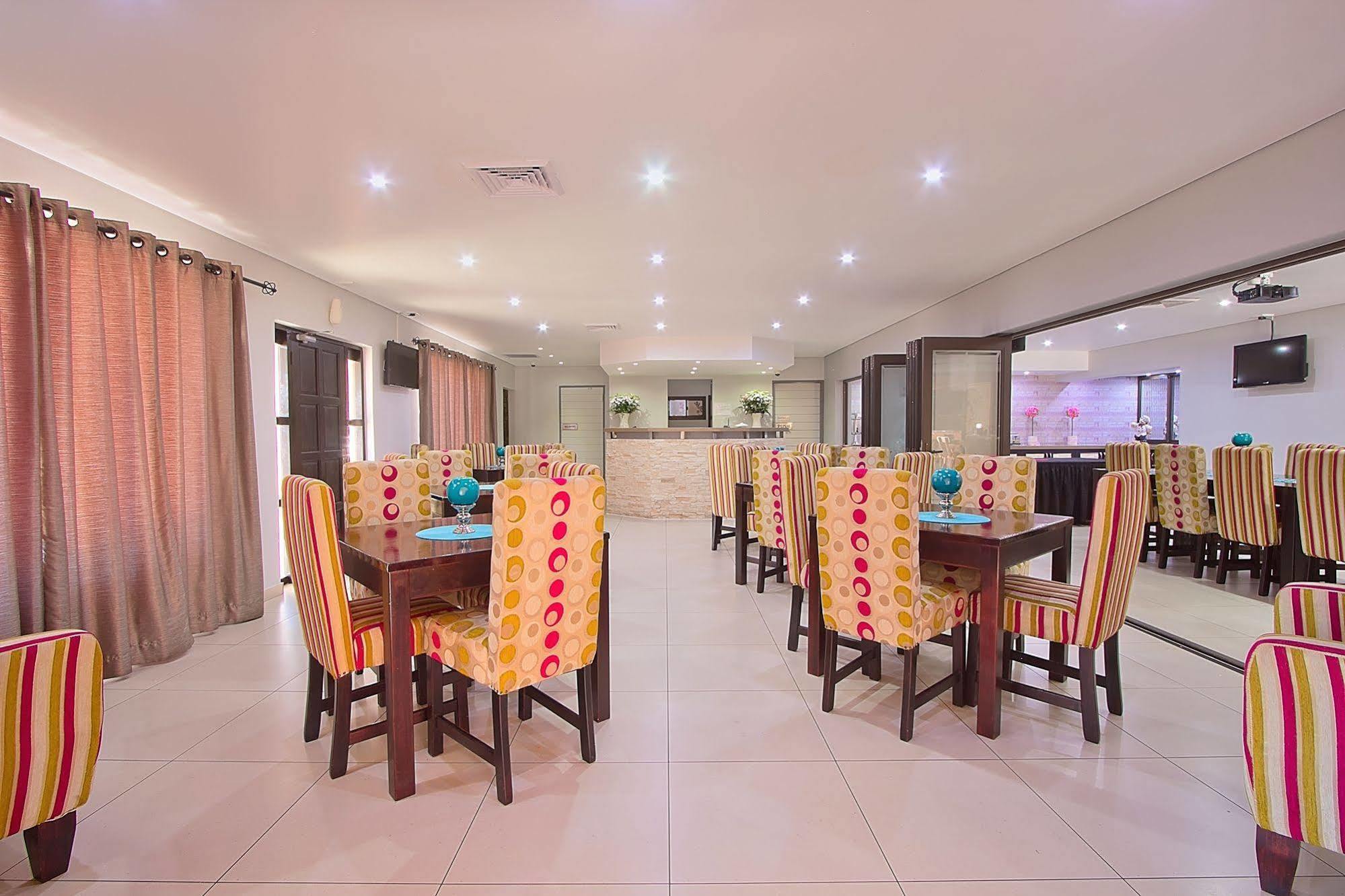 Gecko Inn Richards Bay Dış mekan fotoğraf