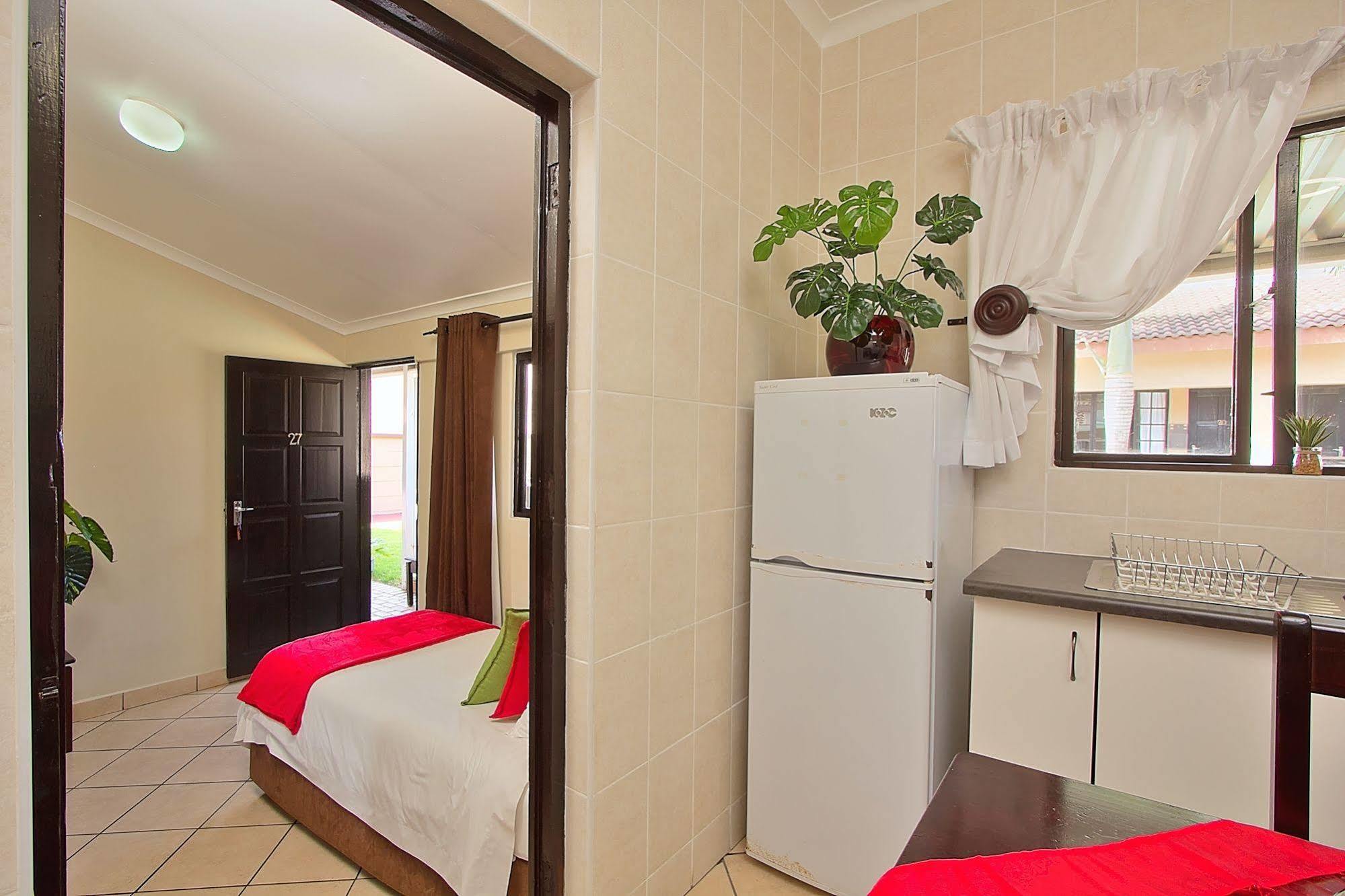 Gecko Inn Richards Bay Dış mekan fotoğraf